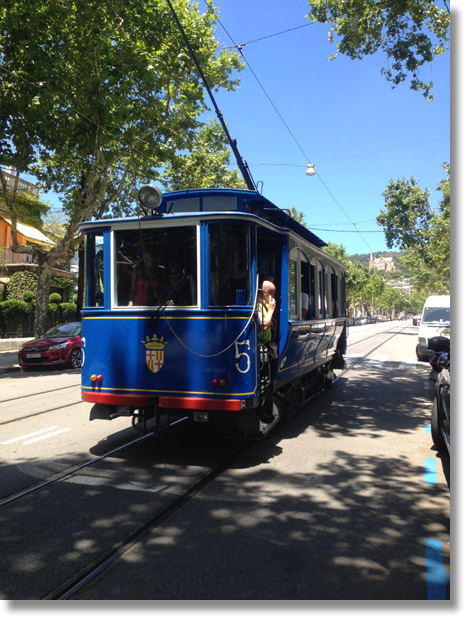 tibidabo_blue_tram