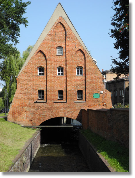 gdansk_old_mill_house