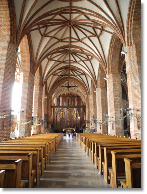gdansk_saint_brigide_church_inside