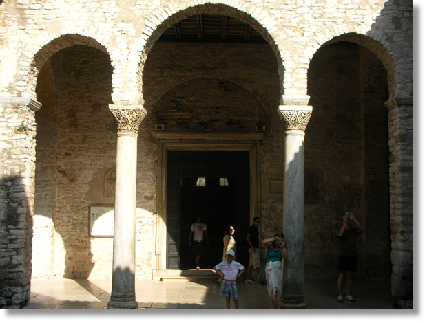 basilica_portal