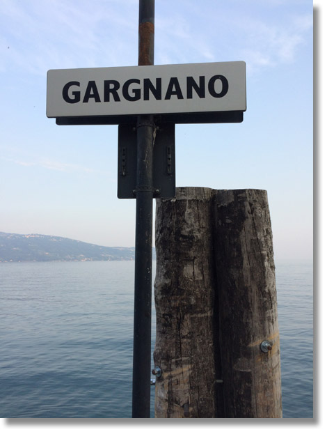 lago_di_garda_gargnano_sign