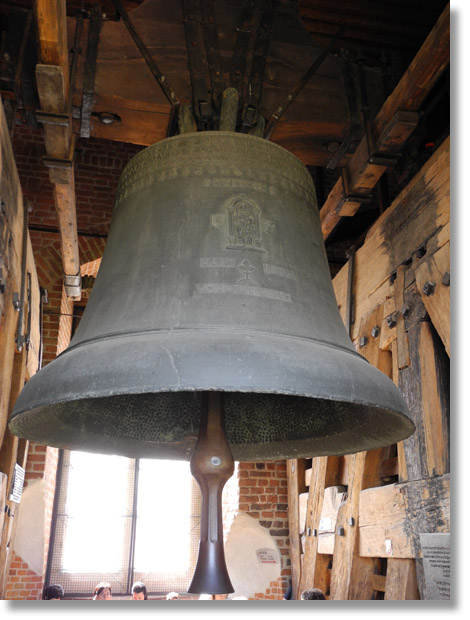 wawel_cathedral_bell