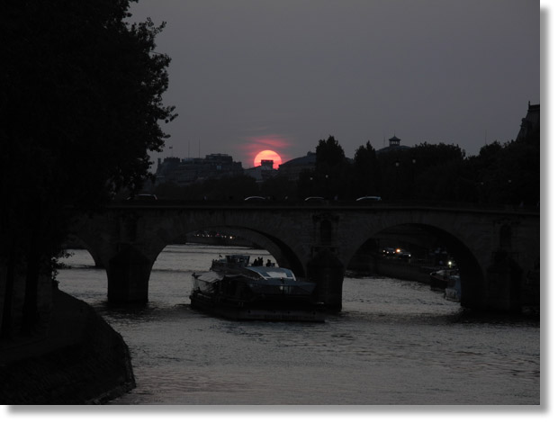 seine_river_sunset