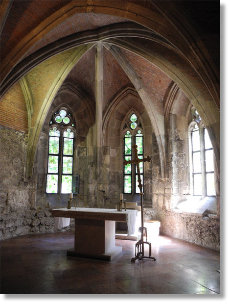buda_castle_history_museum_chapel