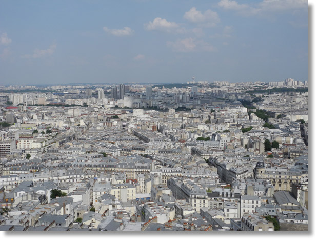 montmartre_view_roofs