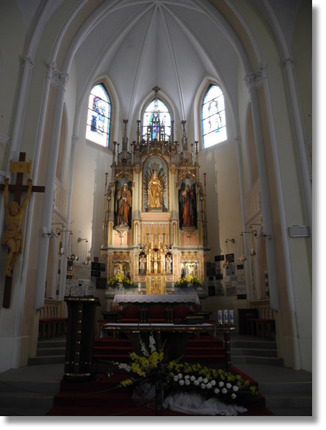levoca_calvary_church_altar